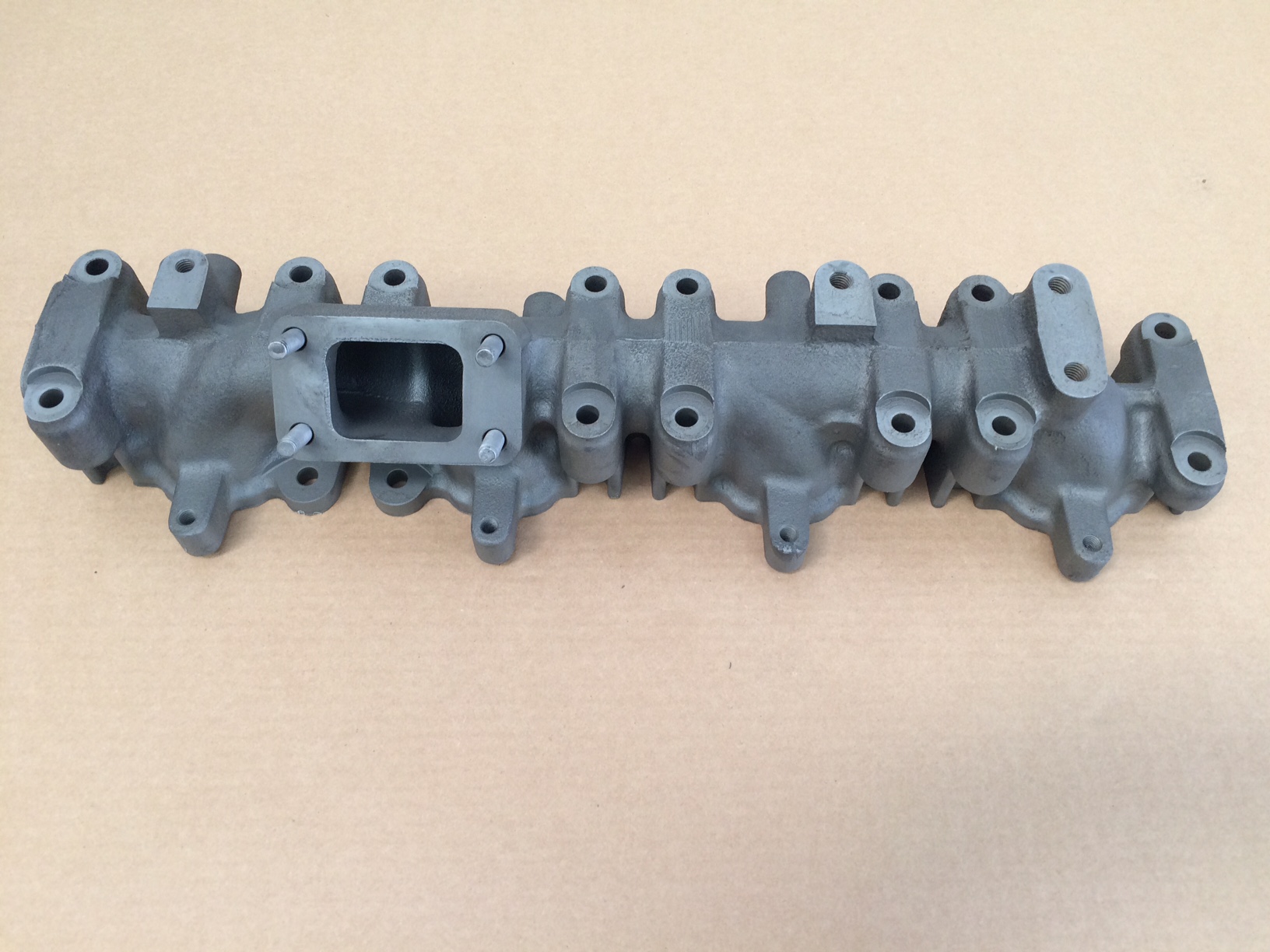 collettore scarico motore man d0834 common rail