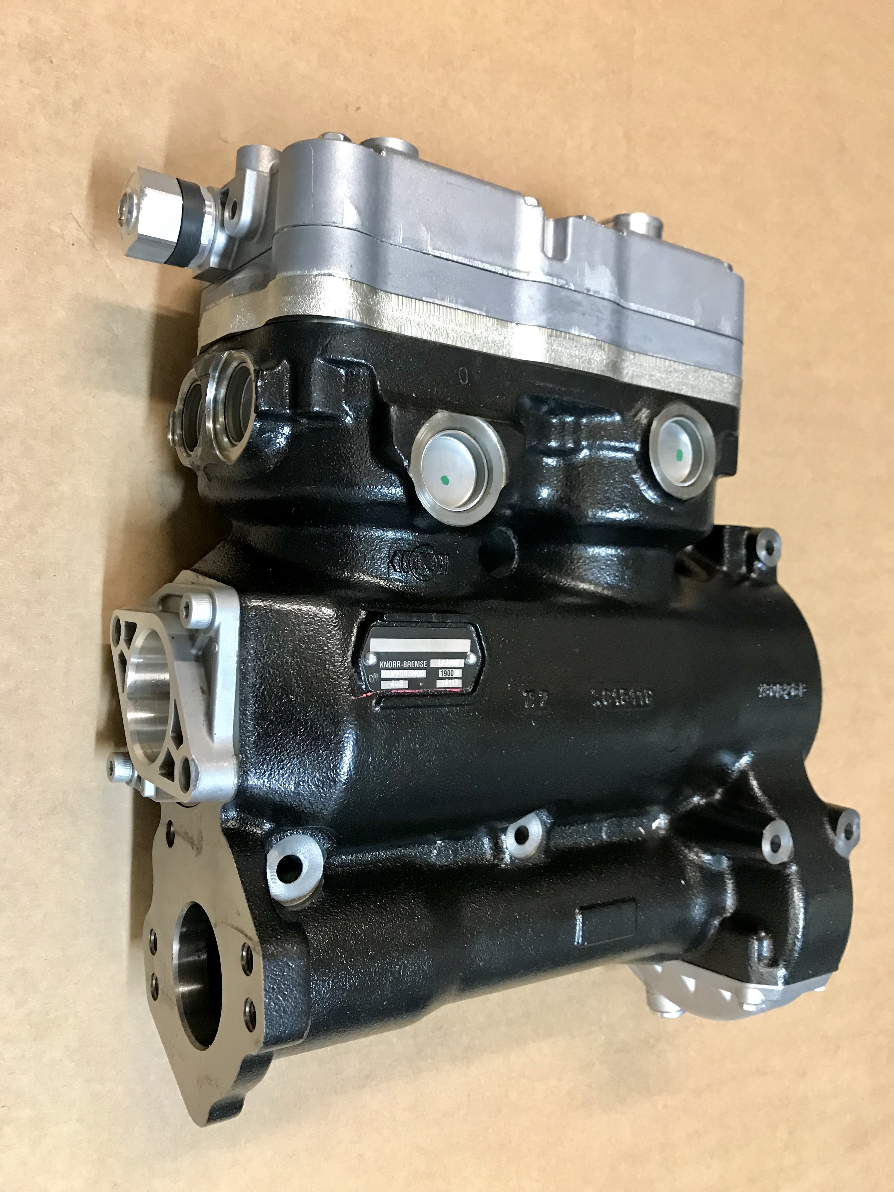 compressore aria bicilindrico con presa di forza man 51541007115 knorr lk4960