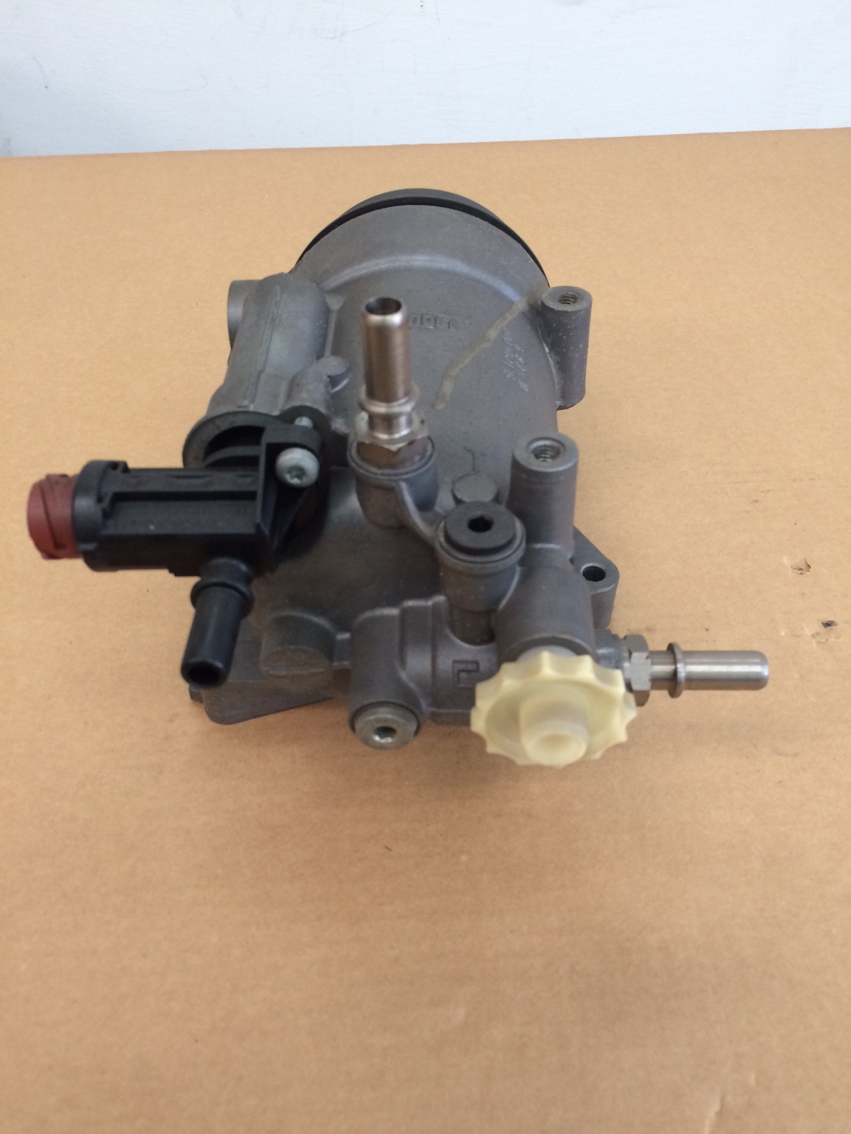 gruppo filtro carburante con riscaldamento man