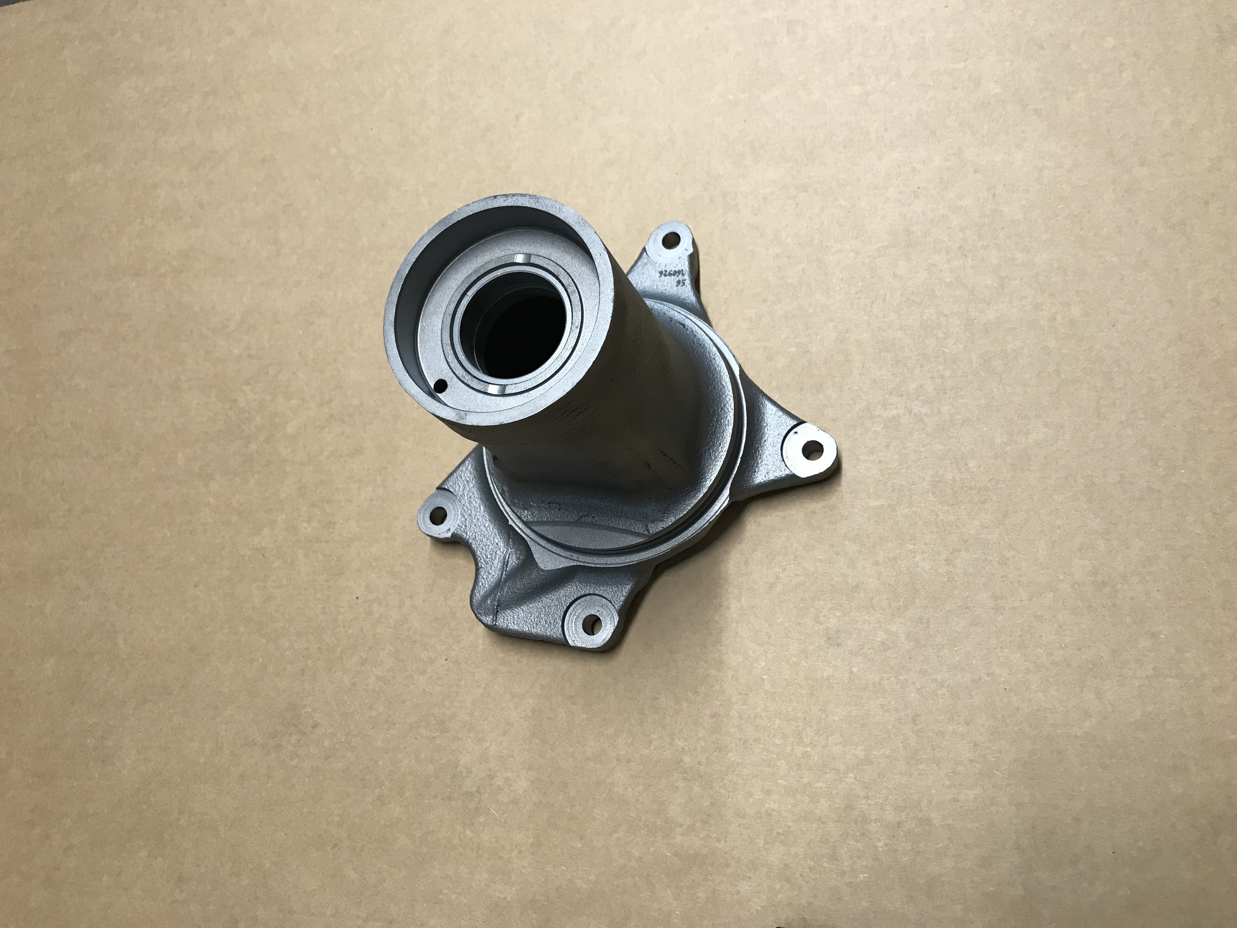 scatola supporto porta ventilatore motori man d2066 man d2676