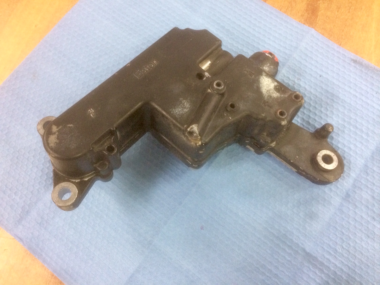 valvola comando gamma cambio eaton rif man 82320506004